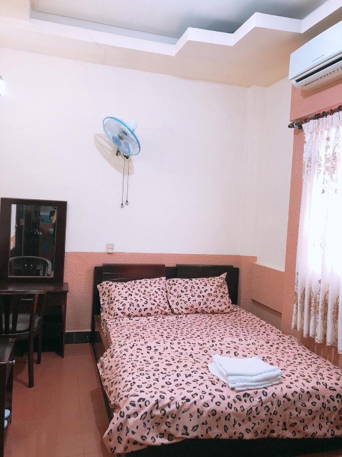 Minh Anh Hostel Ратьзя Экстерьер фото
