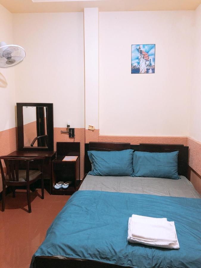 Minh Anh Hostel Ратьзя Экстерьер фото